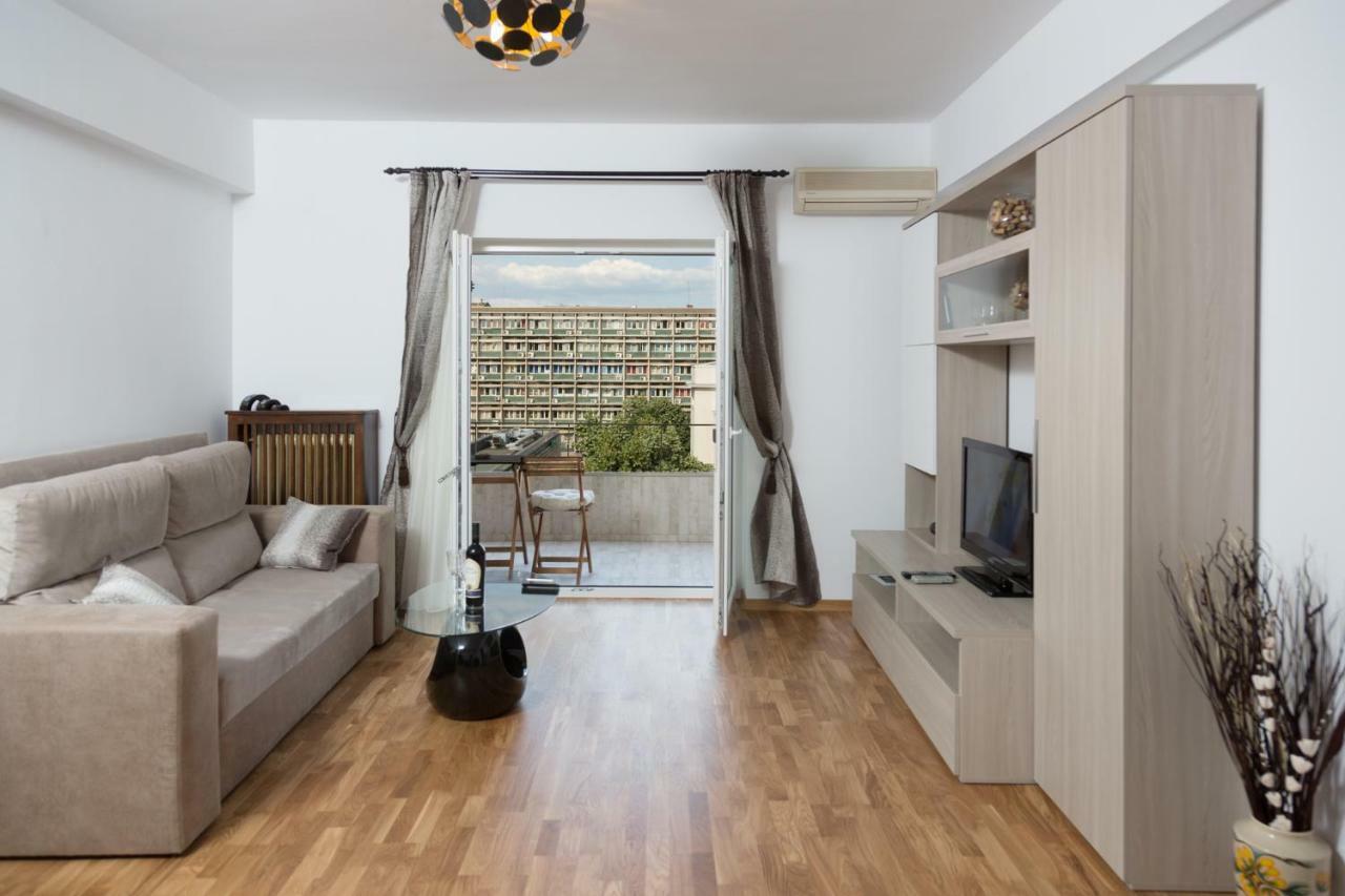 Central Luxury Flat With Terrace - Adela Accommodation - Ideal For Long Stays 布加勒斯特 外观 照片