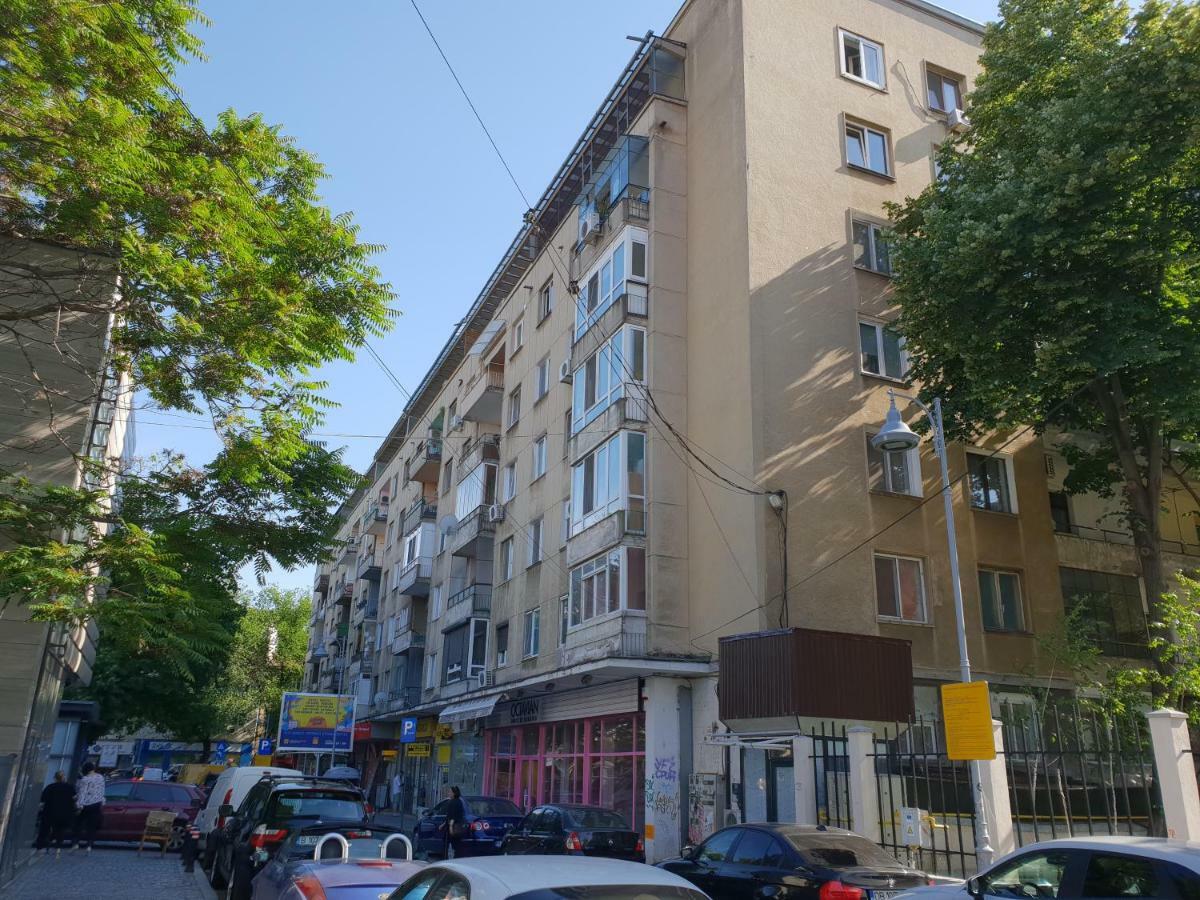 Central Luxury Flat With Terrace - Adela Accommodation - Ideal For Long Stays 布加勒斯特 外观 照片