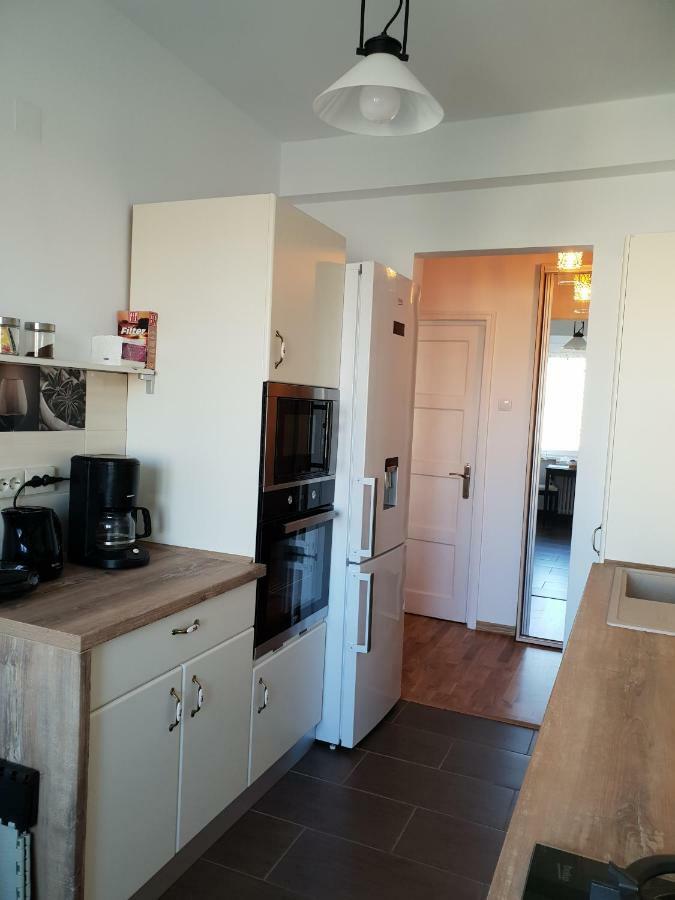 Central Luxury Flat With Terrace - Adela Accommodation - Ideal For Long Stays 布加勒斯特 外观 照片